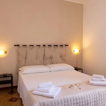 La Valle Del Mingardo 招待所 3*