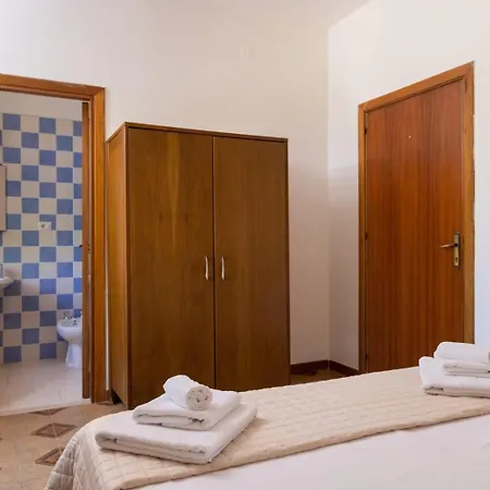 La Valle Del Mingardo 3* San Severino