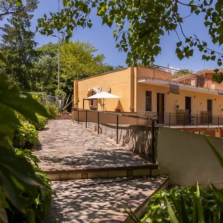 La Valle Del Mingardo ゲストハウス San Severino